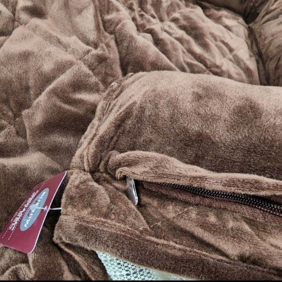 NWT Burrow Bud Furniture/Car Seat Protector Pet Bed (Dog Not Included) - Picture 4 of 9